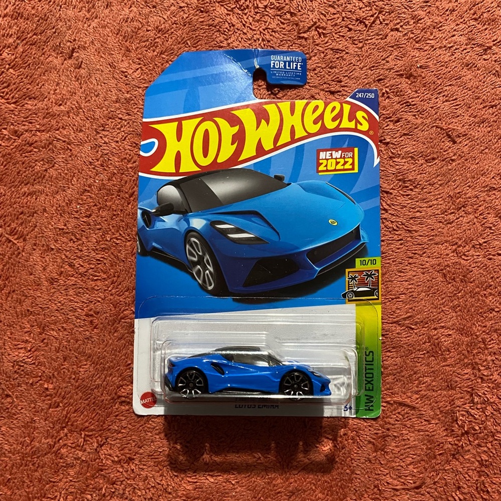 Hot Wheels Lotus Emira